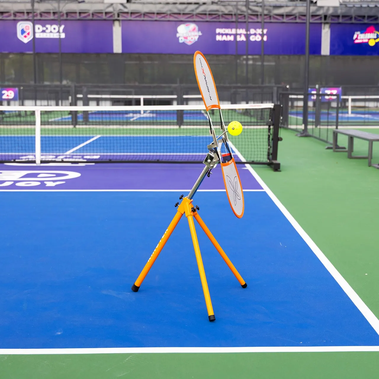 thiết bị tập topspin pickleball màu cam 3